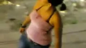 Gadis Botol cerita lucah wanita tua Jessa Rhodes mendapat Botol dalam Kedua-dua Lubang DP