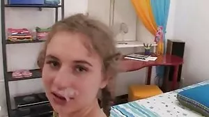 Adriana cerita seks suami yang seksi sedang menyasar batang bos