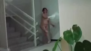 Awek cerita lucah cikgu tadika MILF meraikan Hari Ibu dengan urutan dubur