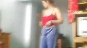 Iggy Amore mempunyai tetek kecil dan cerita seks melayu emak perlu dihukum
